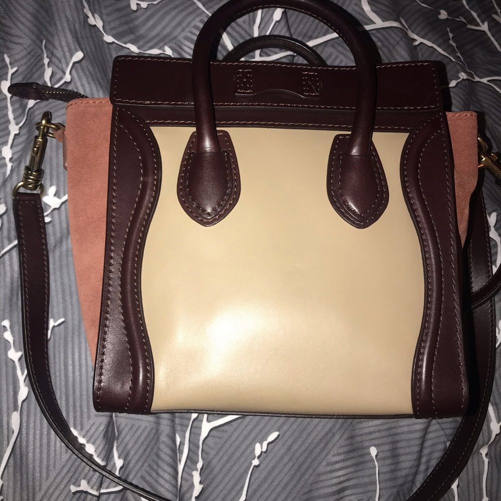 Celine Nano Authentic！！